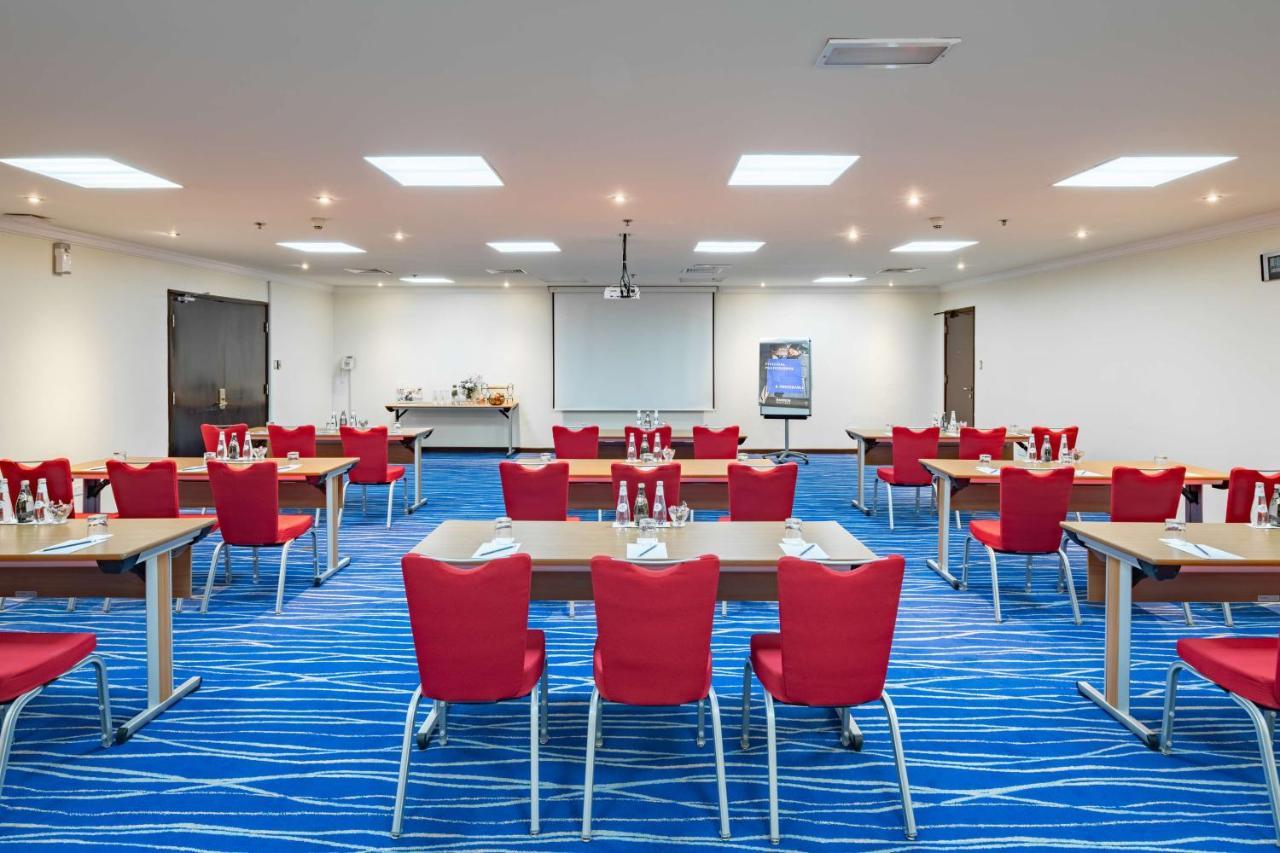 Radisson Blu Hotel, Yanbu Bagian luar foto