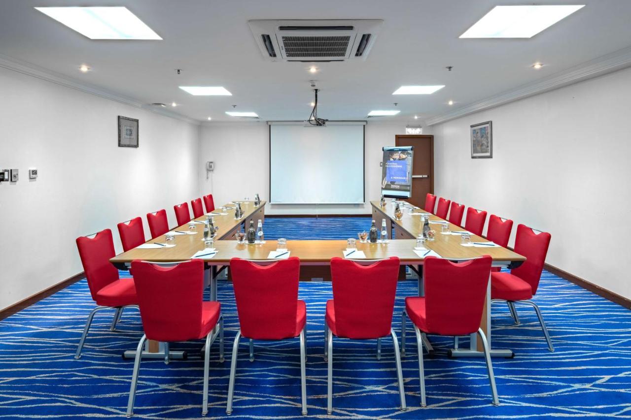 Radisson Blu Hotel, Yanbu Bagian luar foto