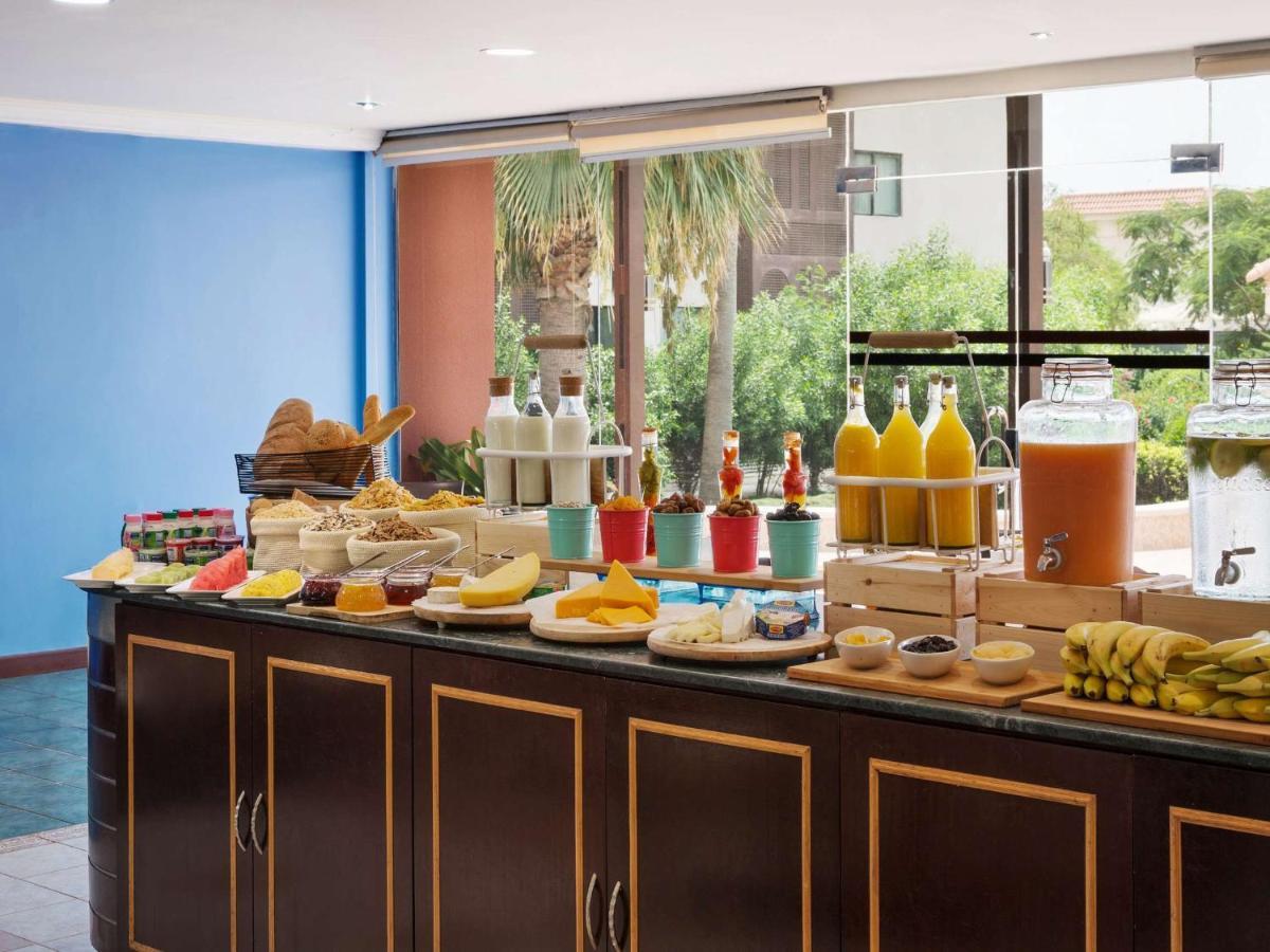 Radisson Blu Hotel, Yanbu Bagian luar foto